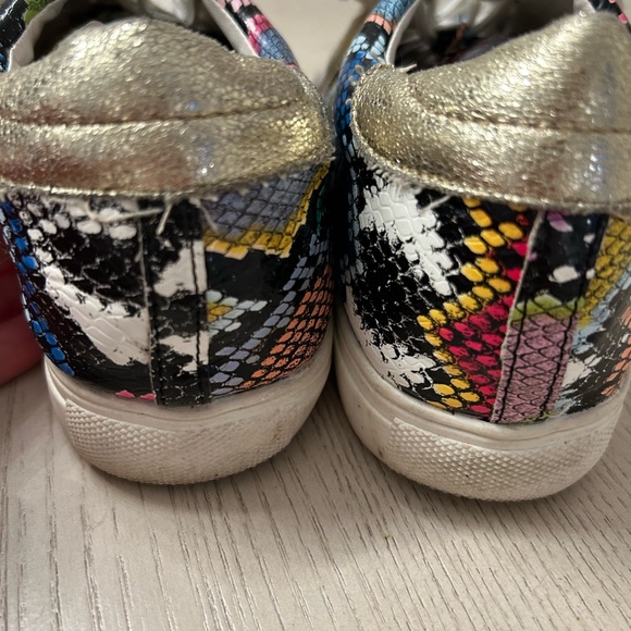 Golden Goose‎ look a like Sneakers. 10 inches long - Picture 7 of 8
